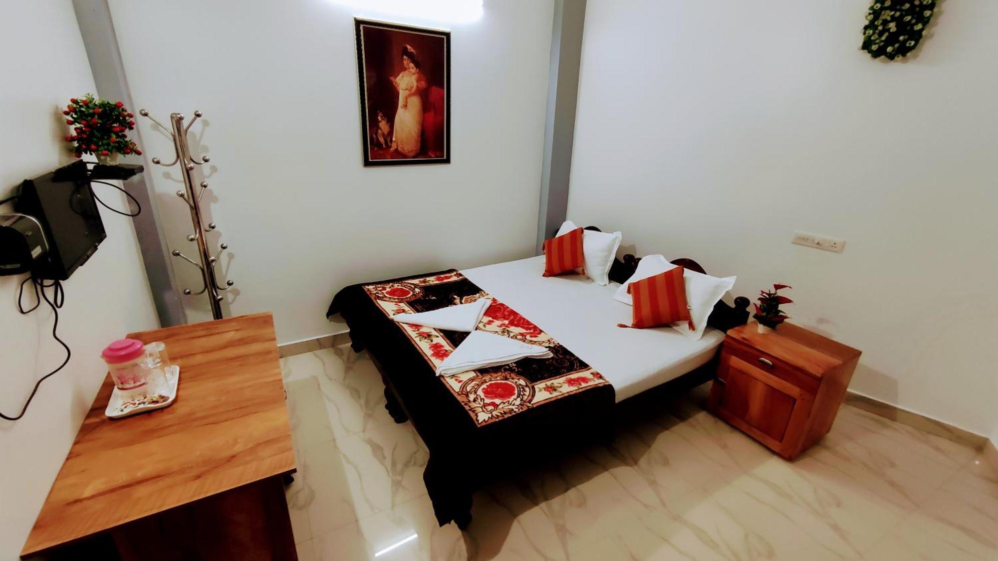 Grand Periyar Apartment Thekkady Room photo